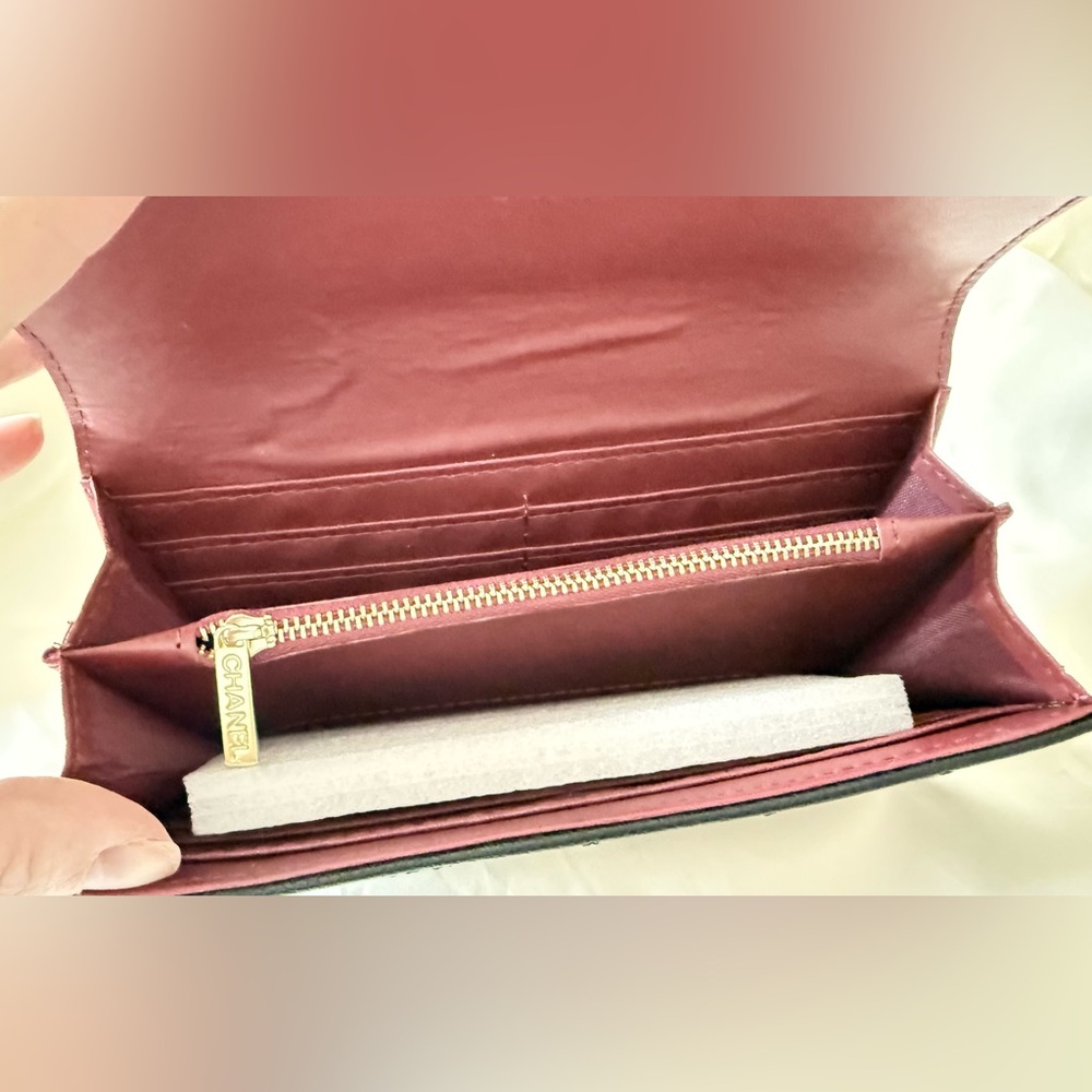 🖤 Elegant Black Quilted Caviar Women's Wallet New - Picture 4 of 7